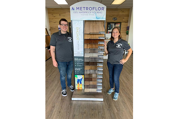 Floor Carpet Display Rack Brand Customization